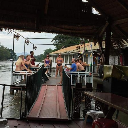แพแหม่มทัวร์ Apartment Ban Huai Maenam Noi Exterior foto