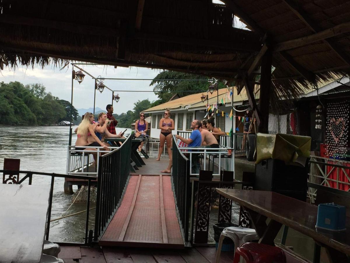 แพแหม่มทัวร์ Apartment Ban Huai Maenam Noi Exterior foto
